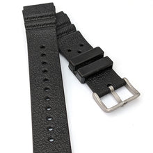 Load image into Gallery viewer, Seiko Flat Vent Rubber Watch strap 20mm 22mm