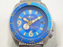 Load image into Gallery viewer, Stunning Vintage NSeiko 7002 Naval Anchor Watch Mod Fully Serviced

