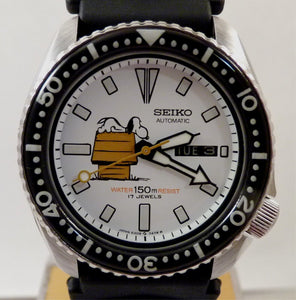 VINTAGE SEIKO 6309 SNOOPY MOD DIVERS WATCH AUTOMATIC DAY DATE WATCH FULLY SERVICED