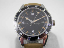 Load image into Gallery viewer, James Bond Seamaster Chronometer Watch Sterile Dial Genuine Japanese Miyota movement. Ceramic bezel. Leather Strap
