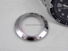 Load image into Gallery viewer, Clear case back for Seiko SKX007 SKX009 SKX013 7002 6105 SNZH SNZF SRP Turtle Watch
