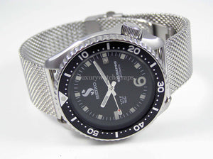 Pre-Owned Seiko Automatic 7002 Vintage Divers Watch Scubapro Dial modification. Milanese Mesh Strap. Overhauled Serviced.