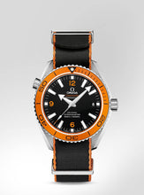 Load image into Gallery viewer, Ultimate Dense Twill Weave NATO® strap for Aerospace, Navitimer Montbrillant, Superocean, Superocean Chrono 20mm (No Watch - Strap Only)
