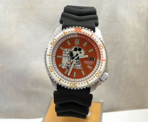 Custom Made Seiko Ceramic Red Snoopy Peanuts Automatic Scuba Divers Date Watch Custom 7002 Overhauled Serviced