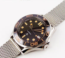 Load image into Gallery viewer, Broad Arrow Seamaster Watch Sterile Dial Japanese NH35 movement
