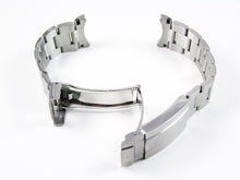 Load image into Gallery viewer, Oyster Strap for Seiko Alpinist Watches Solid Stainless Steel Links. Fold Over Clasp. 20mm
