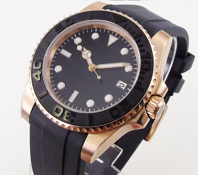 Black Yachtmaster Watch Sterile Dial fully automatic Seiko NH35 movement with rubber bracelet. Ceramic bezel insert.